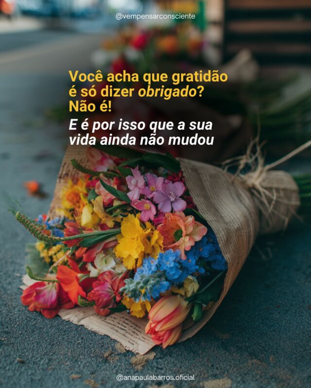 Você está cansado de agradecer e nada mudar?
Então talvez nunca tenha acessado a verdadeira Gratidão
Não estou aqui falando de hábito
Não é lista de tarefas ticadas num caderno
Não é pensamento positivo
👉 É uma frequência
👉 É um estado de permissão vibracional
👉 É quando você para de implorar e começa a RECEBER
Durante 28 dias, você vai silenciar a reclamação e ativar a sua Presença
🌀 Vai entender que não precisa correr atrás das bênçãos…
Porque elas já estão tentando te alcançar (faz tempo!)
💫 E pra ancorar isso no corpo e na vida, você recebe uma pulseira exclusiva, um lembrete diário:
Você já É quem veio buscar
📆 Começamos em 01/06
📩 Me manda: “Eu Soul Gratidão”
E eu te coloco dentro desse campo
Mas olha: não entra quem ainda quer controlar tudo.
Essa jornada é pra quem está pronto pra parar de sobreviver e começar a RECEBER
Nos vemos no mar de abundância e prosperidade!
Agora fale você:
O que ainda te impede de receber de verdade?
👇 Solte nos comentários e ative esse campo.
Quem escreve, transforma
